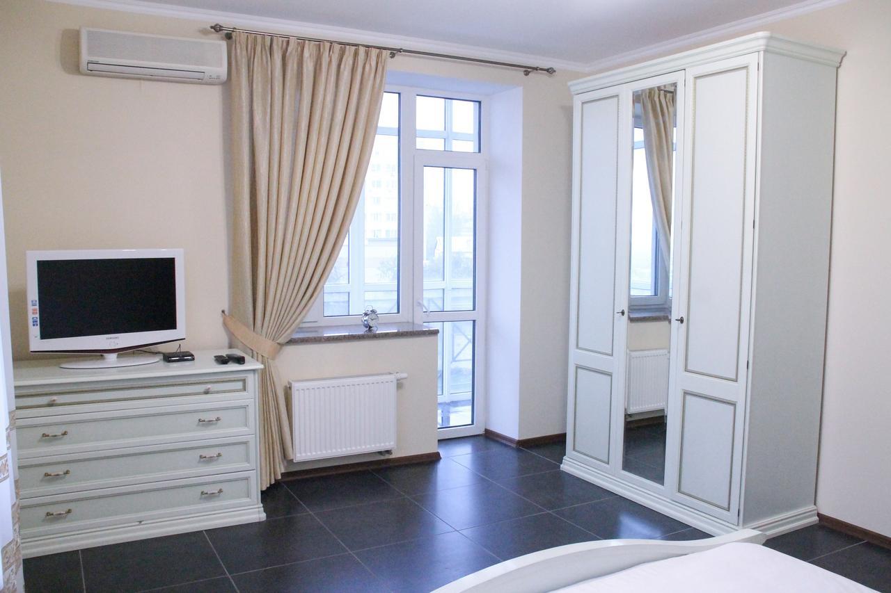 Apartment On Lukyanovska Kiev Eksteriør billede